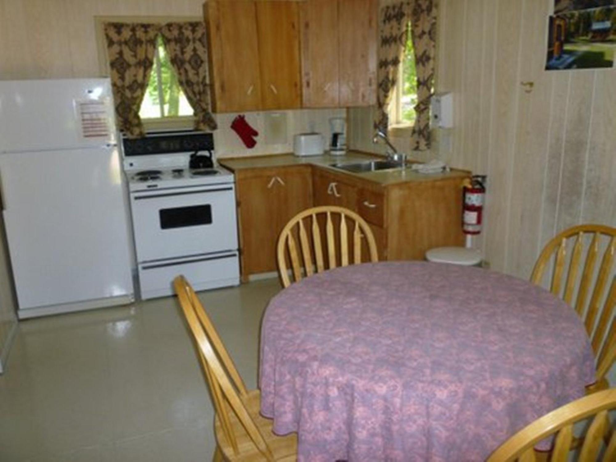 Riviere Petit Saguenay Villa Bagian luar foto